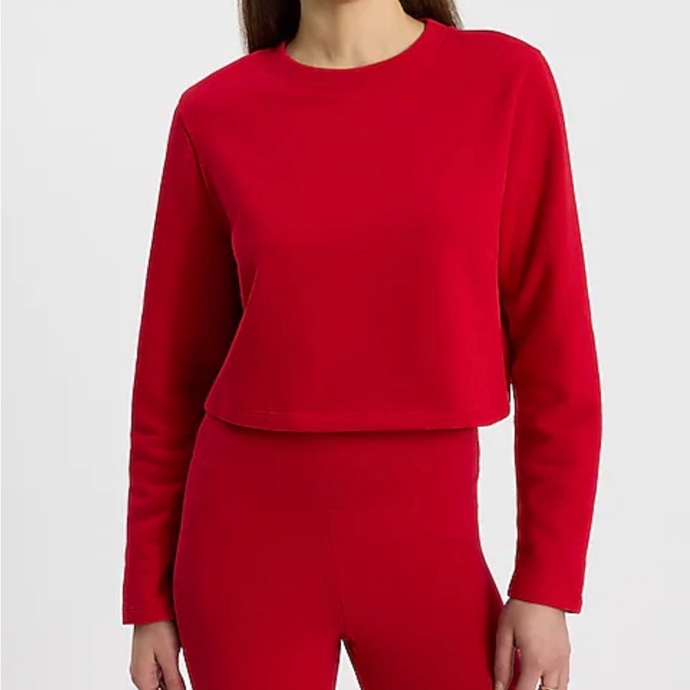 Brand New with Tags Red Express Crew Neck Cropped Sweatshirt 💋💋